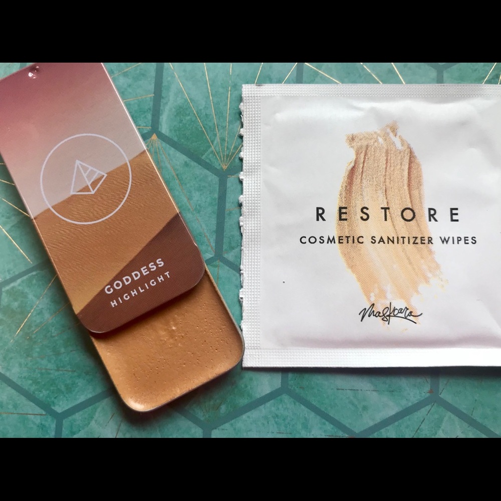 Maskcara Beauty Goddess highlight